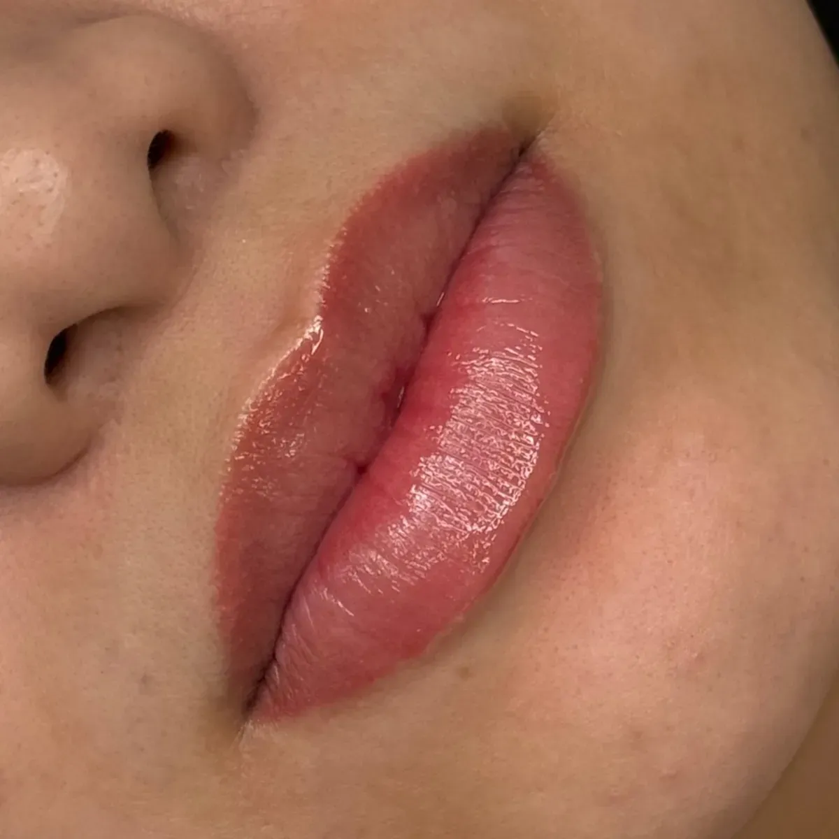 Abgeheilte Lippen in Pfirsichrosa