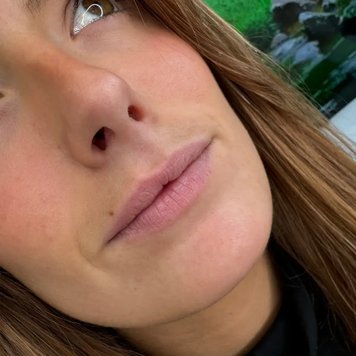 Labbra naturali prima di un lip blush molto naturale