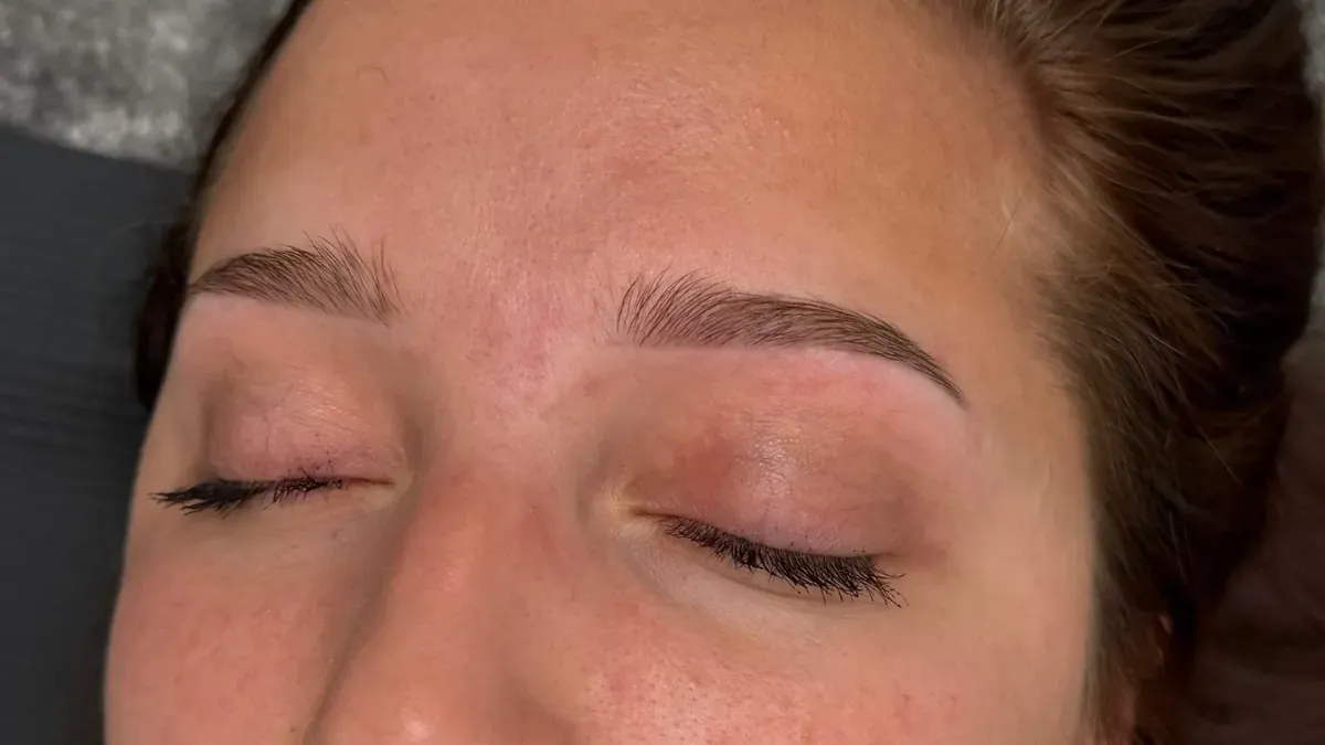 The same healed powder brows 3 years later, with no color shift