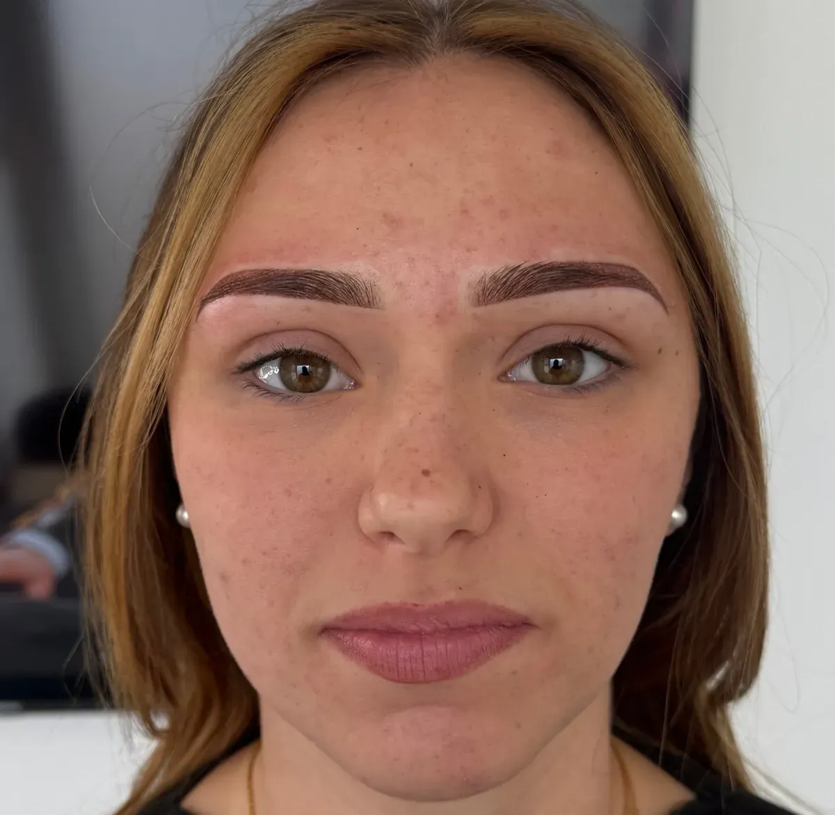 Cejas justo después del microshading